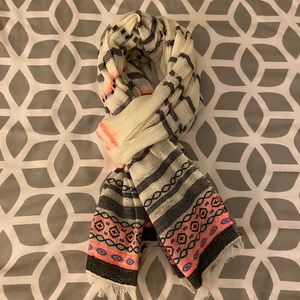 Patterned Scarf